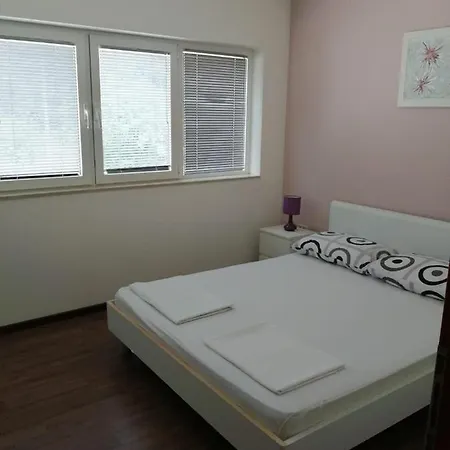 דירה Balta Kaštel Novi
